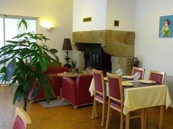 Hostellerie Des Enclos Guimiliau 外观 照片