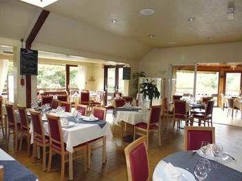 Hostellerie Des Enclos Guimiliau 外观 照片
